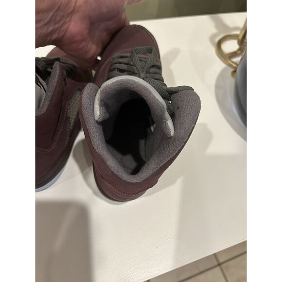 Air Jordan 5 Retro SE 2023 Mid Burgundy Size Boys 12C - Picture 11 of 11